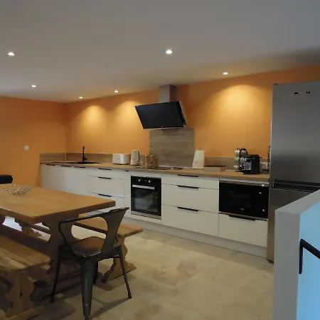 La Bourgade * Céreste