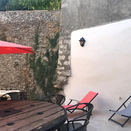 Holiday home La Bourgade *