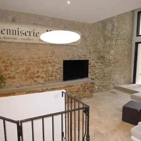 La Bourgade Céreste