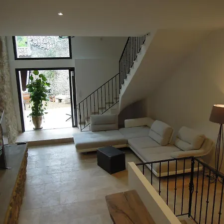 La Bourgade Holiday home Cereste