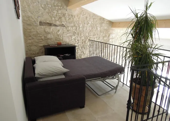 La Bourgade Céreste